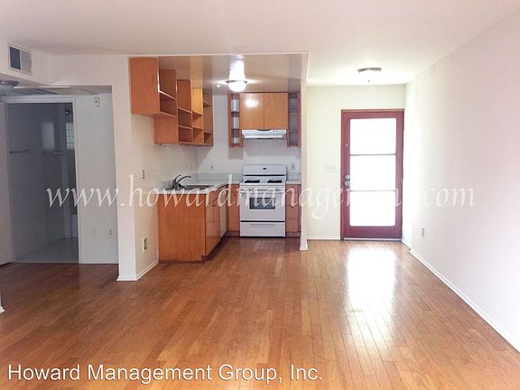 4th image of 1011 Pico Blvd Unit 15