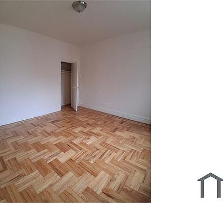 1st image of 19 Intervale Pl #4A