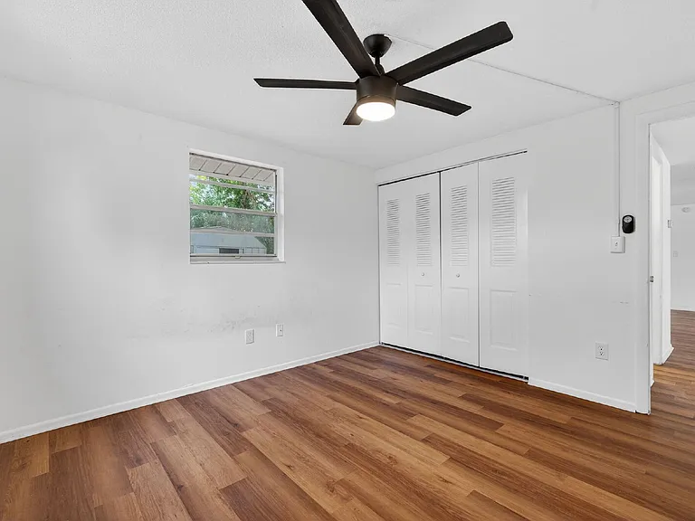 8626 Robilina Rd — Photo 36