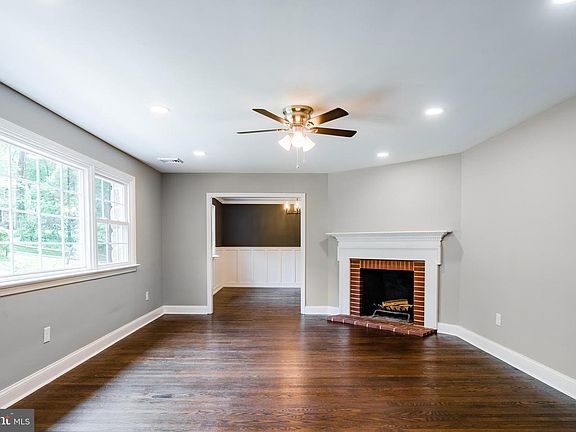 3rd image of 710 Custis Rd