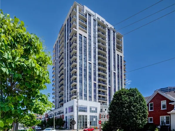 144 Park St #810, Waterloo, ON N2L 0B6