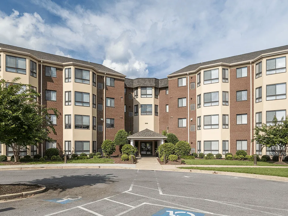 Village Lake Apartments