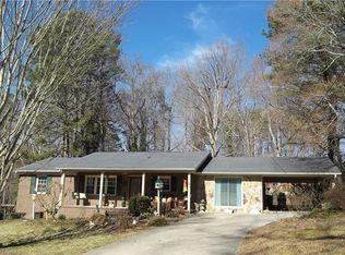 1516 Rolling Rd, Asheboro, NC 27205