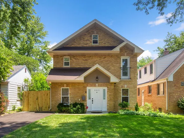 305 Nora Ave, Glenview, IL 60025