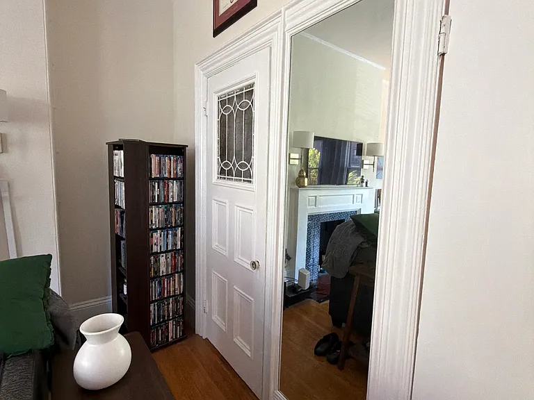 245 Beacon St #3F — Photo 12