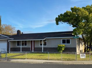 1126 Topaz Dr, Manteca, CA 95336