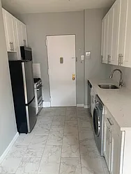 Rented by Salon Realty Corp