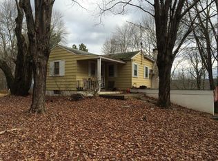 447 Zinc Ln, East Stroudsburg, PA 18302