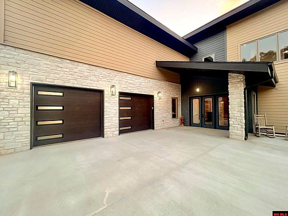 3rd image of 5 Sowbug Cir