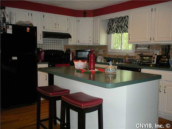 4th image of 3035 Peony Farm Ln