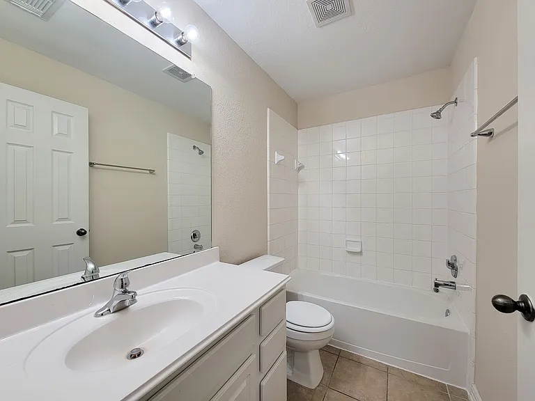 6806 Haley Ct — Photo 33
