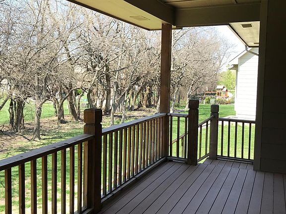 4th image of 617 N Lakecrest Cir