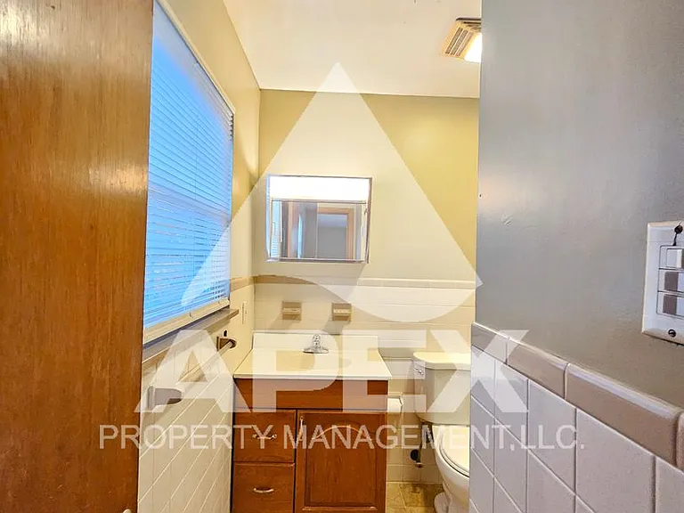 5024 Jacksboro Pike #3 — Photo 14