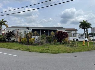 8591 SW 22nd Ct, Davie, FL 33324