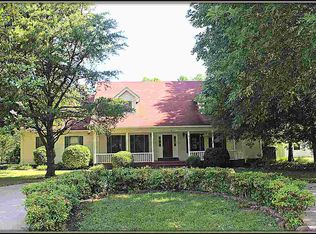 2222 Edinborough Dr, Murray, KY 42071
