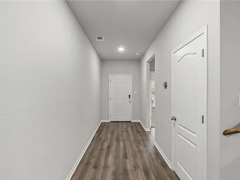 6308 Eldora Dr — Photo 3