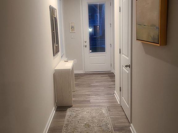 3rd image of 33132 Oyster Cove Dr
