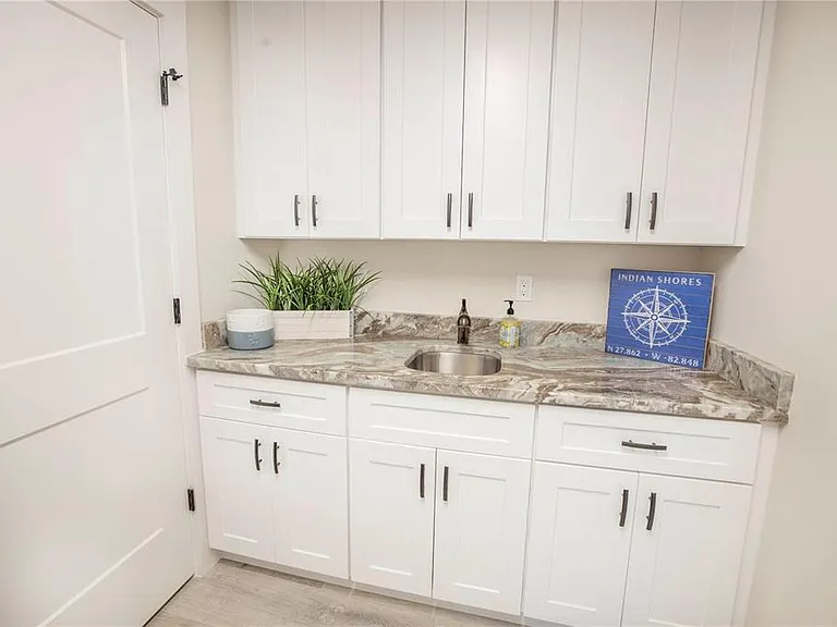 19505 Gulf Blvd #304 — Photo 30