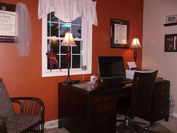 5th image of 208 Forest Dale Dr
