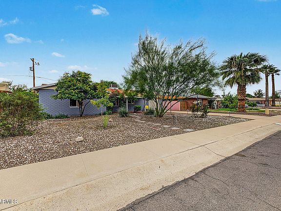 2nd image of 1713 W MACKENZIE Drive