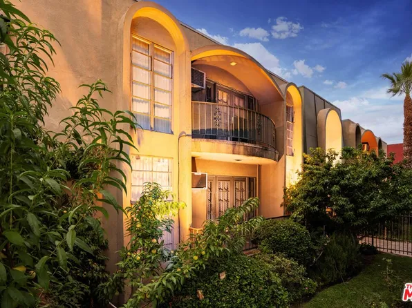 14687 Rayen St, Panorama City, CA 91402