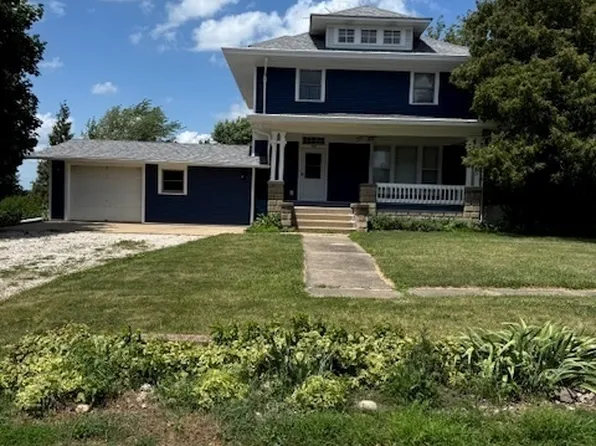 442 High St, Buda, IL 61314