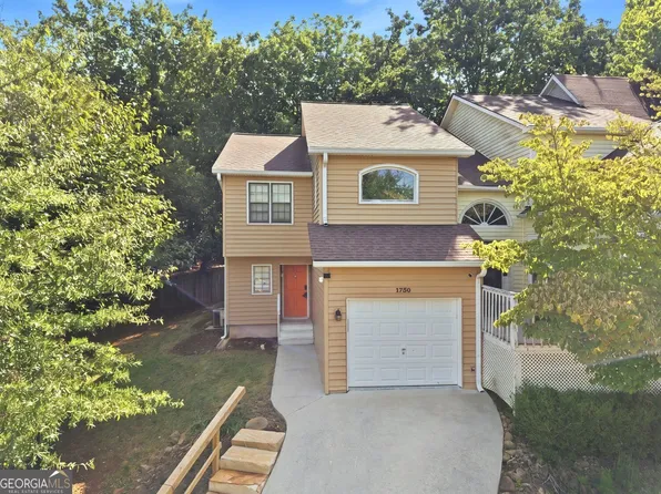 1730 Paddlewheel Dr NE, Marietta, GA 30062