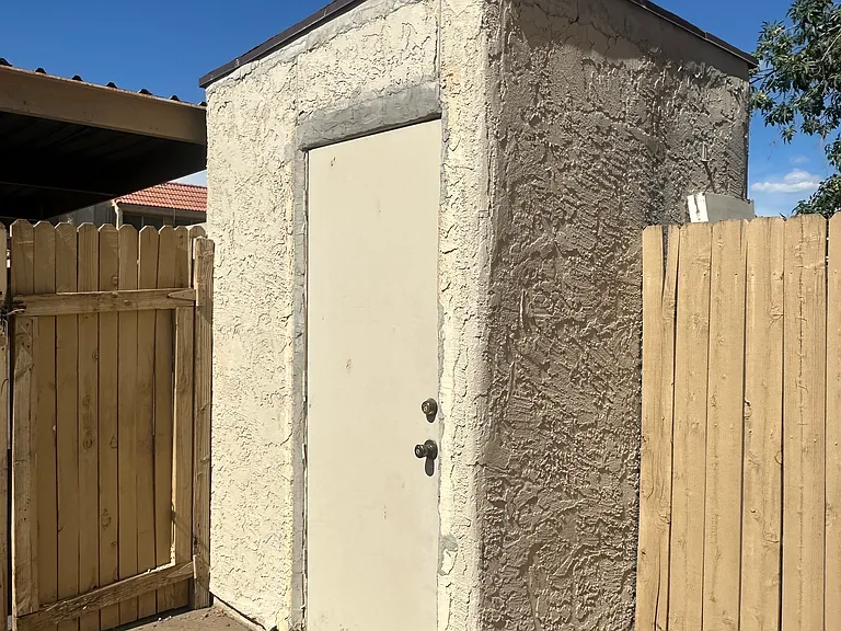 4834 W Rose Ln — Photo 8