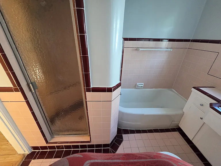 Separate tub and shower