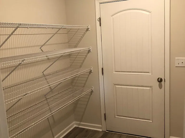Large storage space throughout.