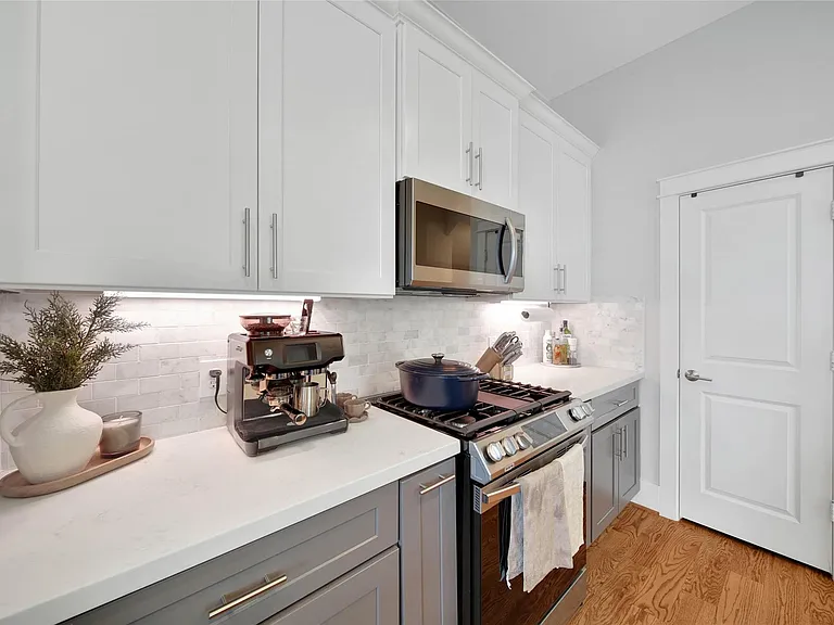 1808 Napa Creek Ln — Photo 9
