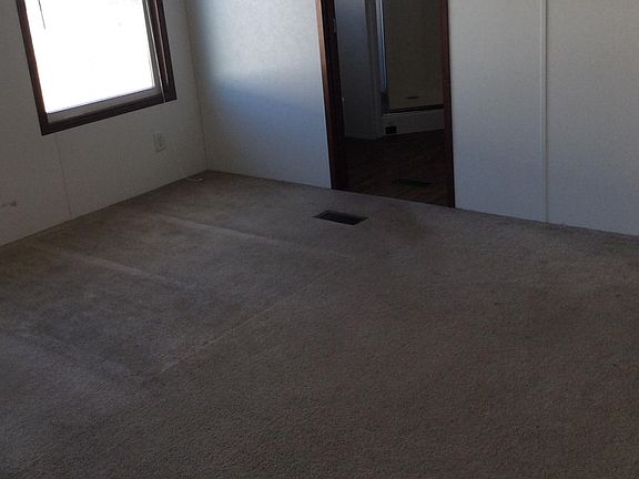 3rd image of 2735 W Oxberry St