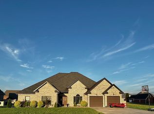 97 Blissful View Dr, Murray, KY 42071