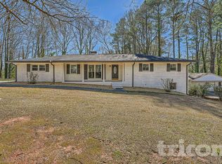 1695 Virginia Cir SW, Mableton, GA 30126