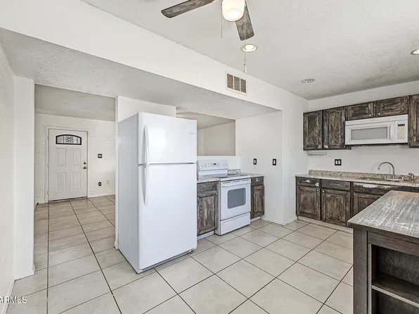 919 E Vineyard Rd, Phoenix, AZ 85042