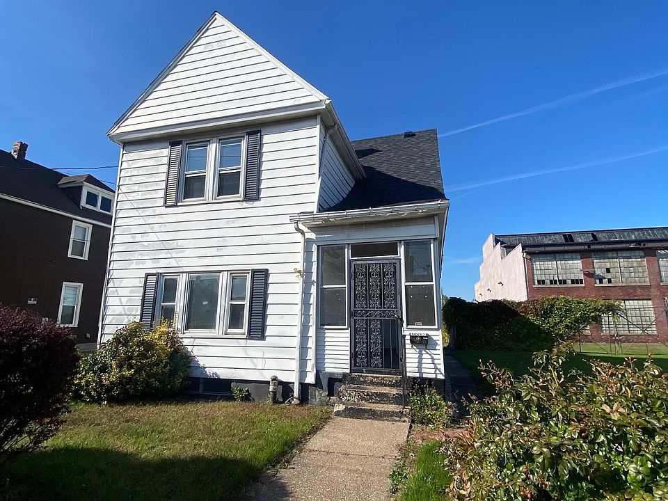 1st image of 1012 W 18th St #2