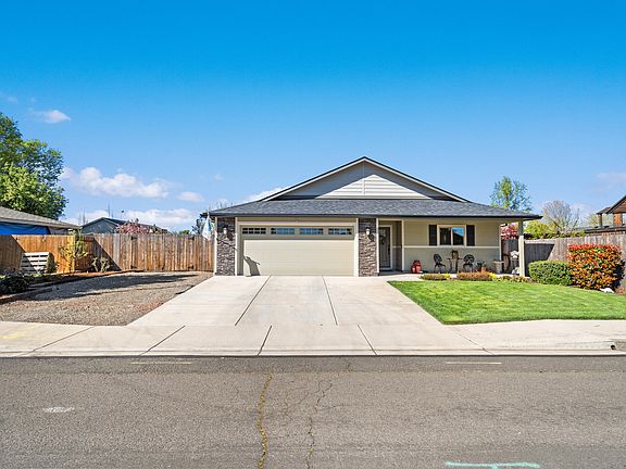 5th image of 2271 Smokethorn Way