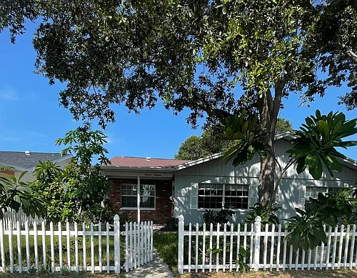 1414 Aries Ln Photo 1