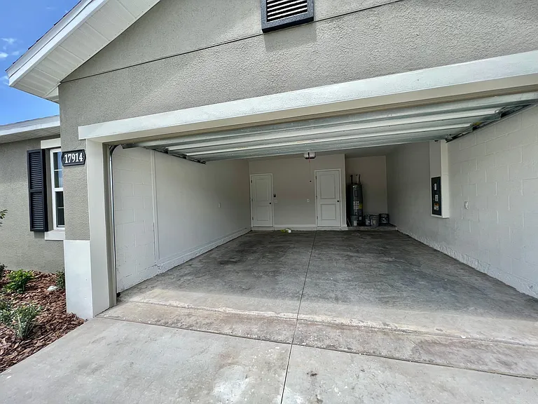 17914 Turning Leaf Cir — Photo 3