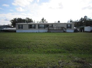 422 General Moultrie Dr, Bonneau, SC 29431