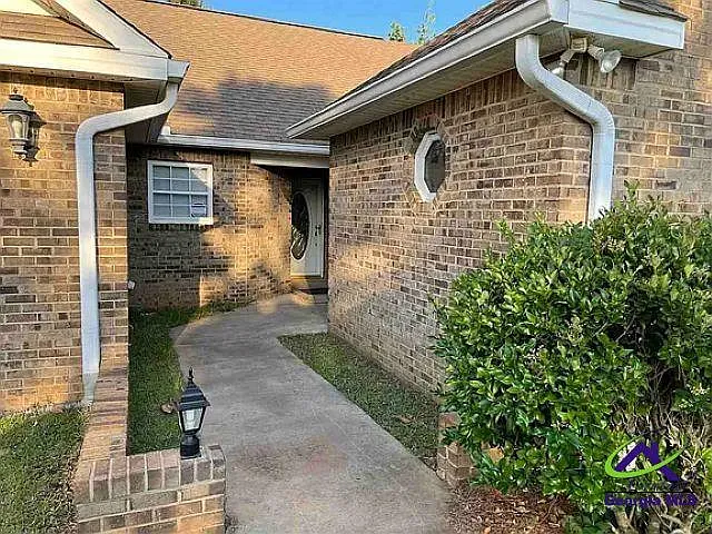 Building Photo - 112 Mallards Landing Dr