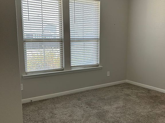 4th image of 7010 Holstein Ct