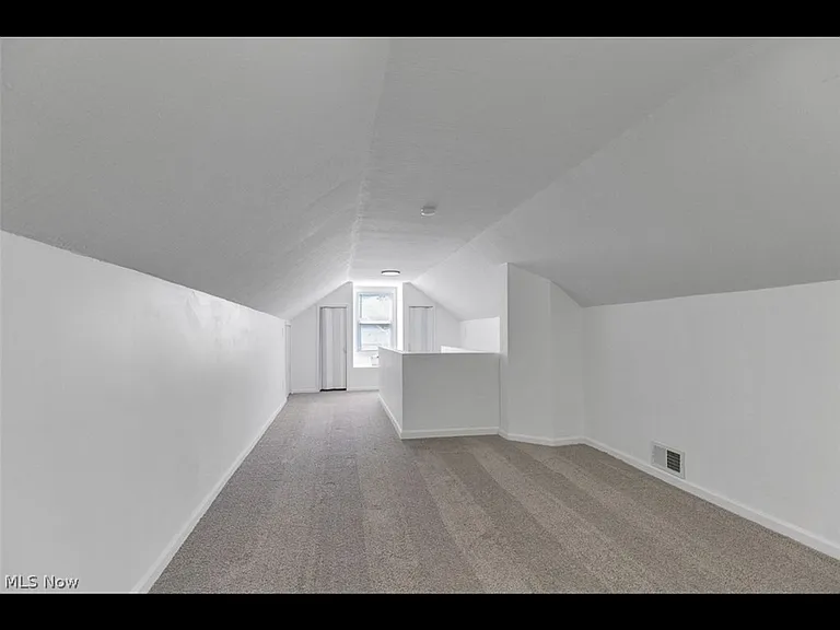 67 Pierce Ave — Photo 20