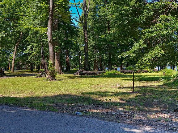 3rd image of 56 Chisholm Lake Rd Lot 3