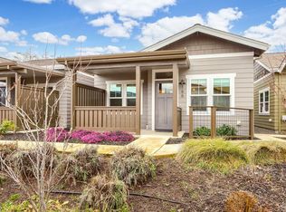 166 Mountain View Dr, Ashland, OR 97520