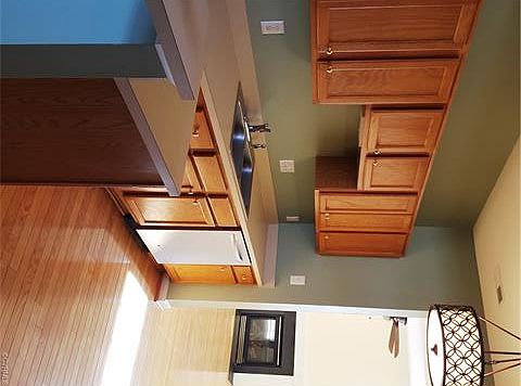 3rd image of 3223 Friars Walk Ln #3223