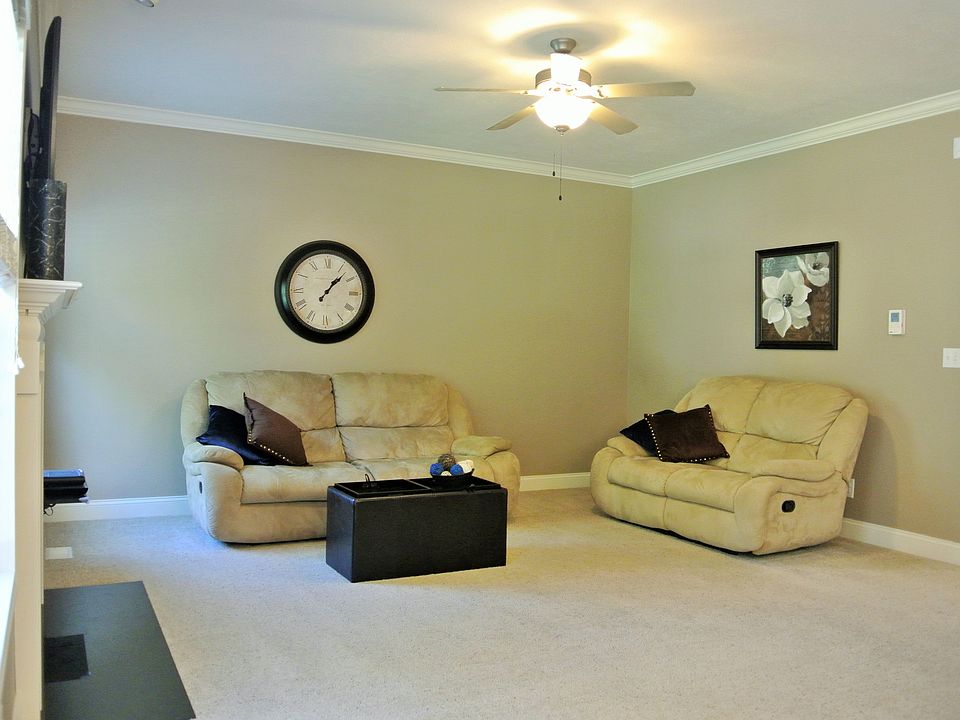 1st image of 3860 Arcadia Cir