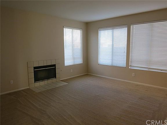 4th image of 2279 S Cota Ave