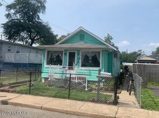 95 Twilight Avenue, Keansburg, NJ 07734