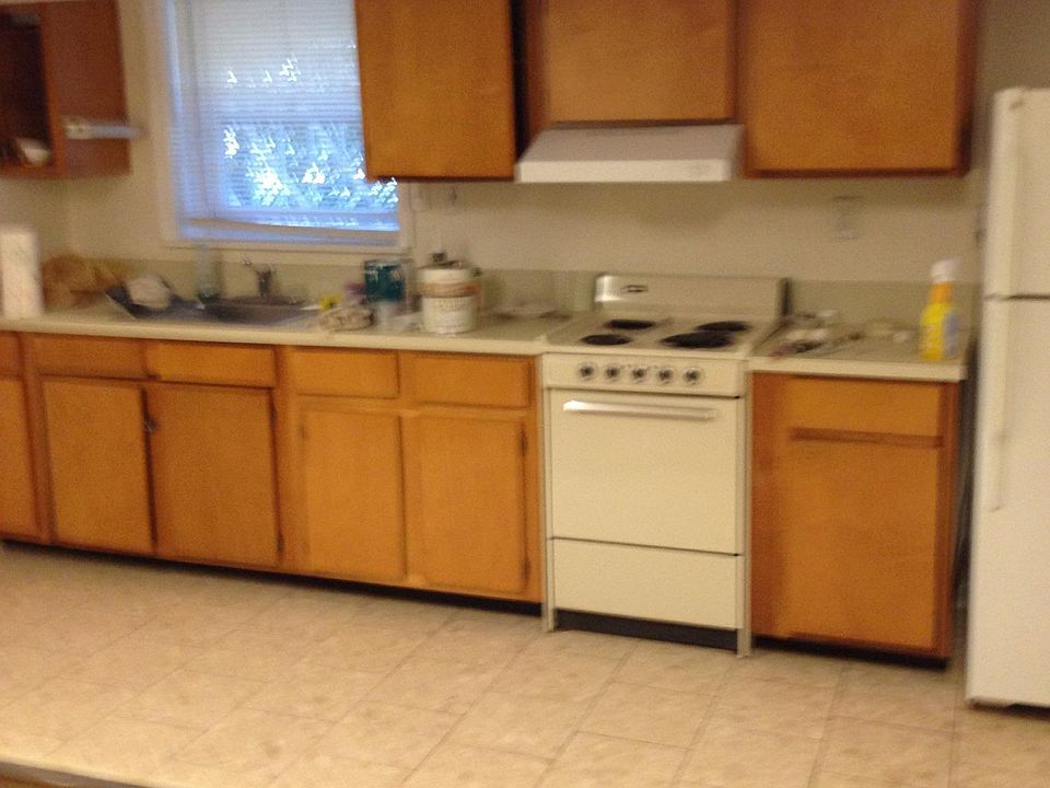 1st image of 4315 203rd St